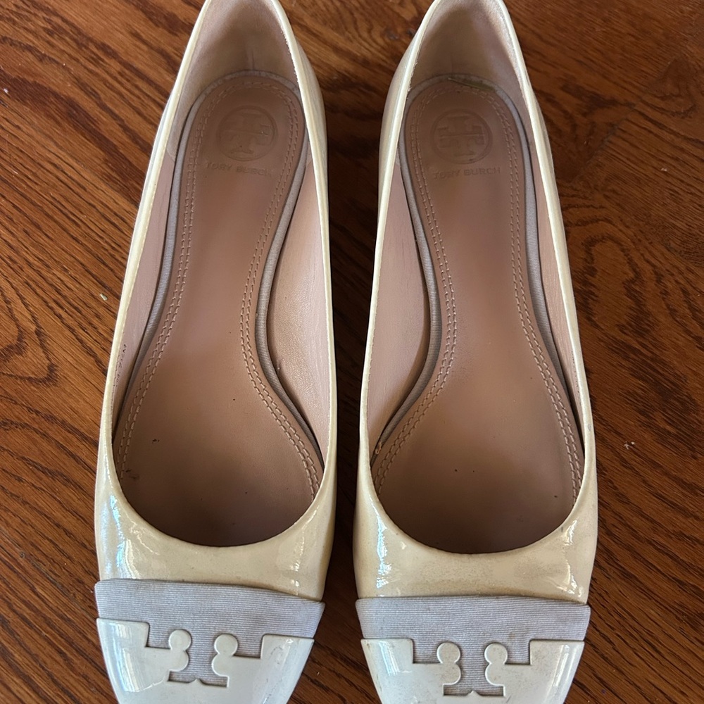Tory Burch Patent Leather Cream & White Logo Cap-Toe Flats